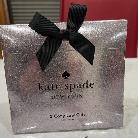 Kate Spade Socks Gift Set 3 pairs so cozy u will love it♥️♥️♥️ - Picture 5 of 5